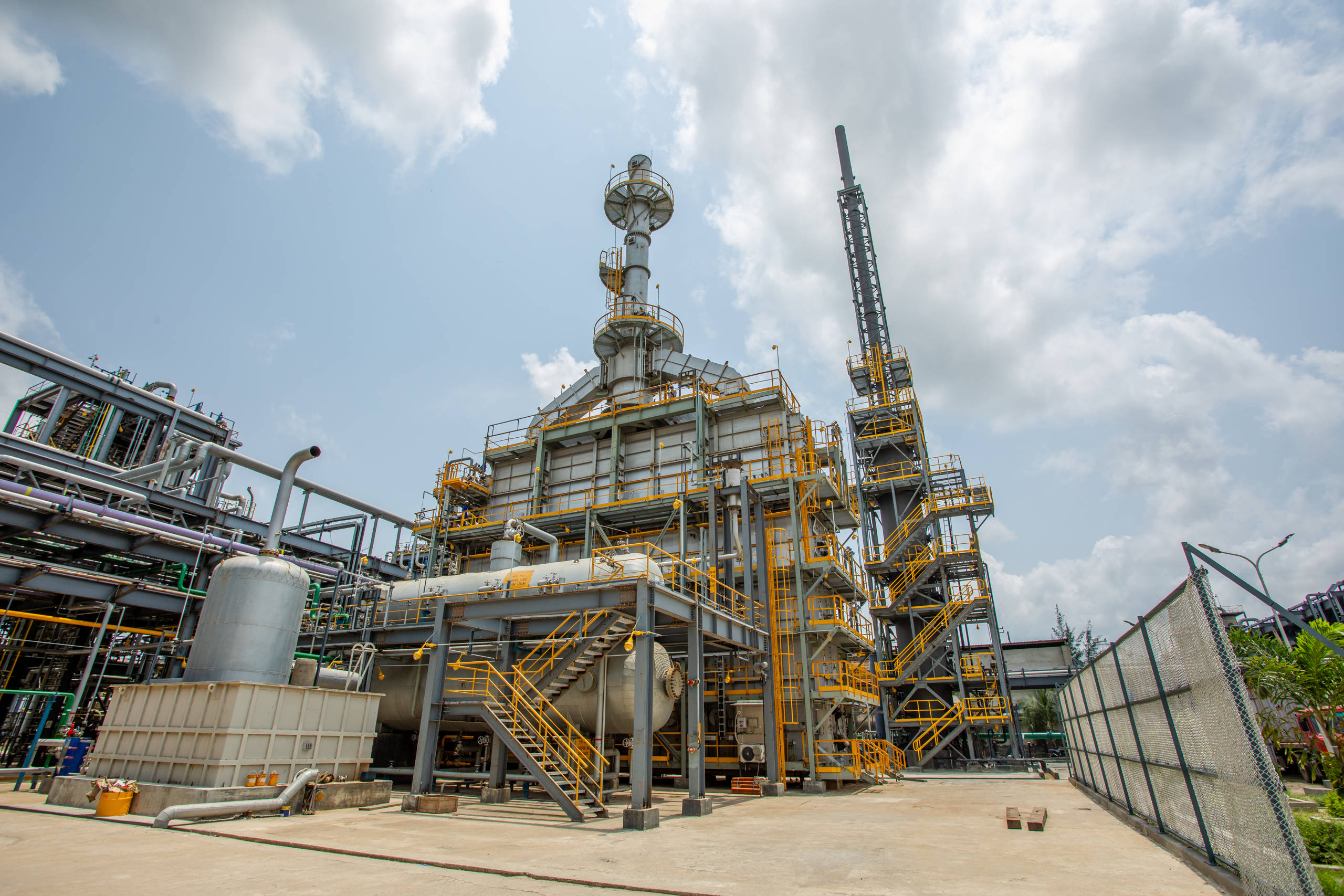 Industrial processing unit
